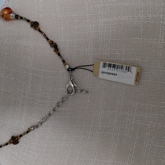 Fashion Jewlery - Picture 2 of 4